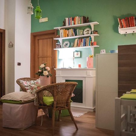 Casa Lena B&B Napoli Bagian luar foto
