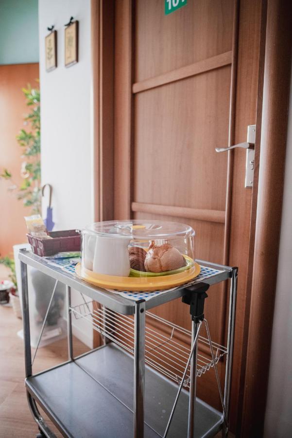 Casa Lena B&B Napoli Bagian luar foto